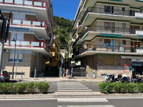Giulia House
